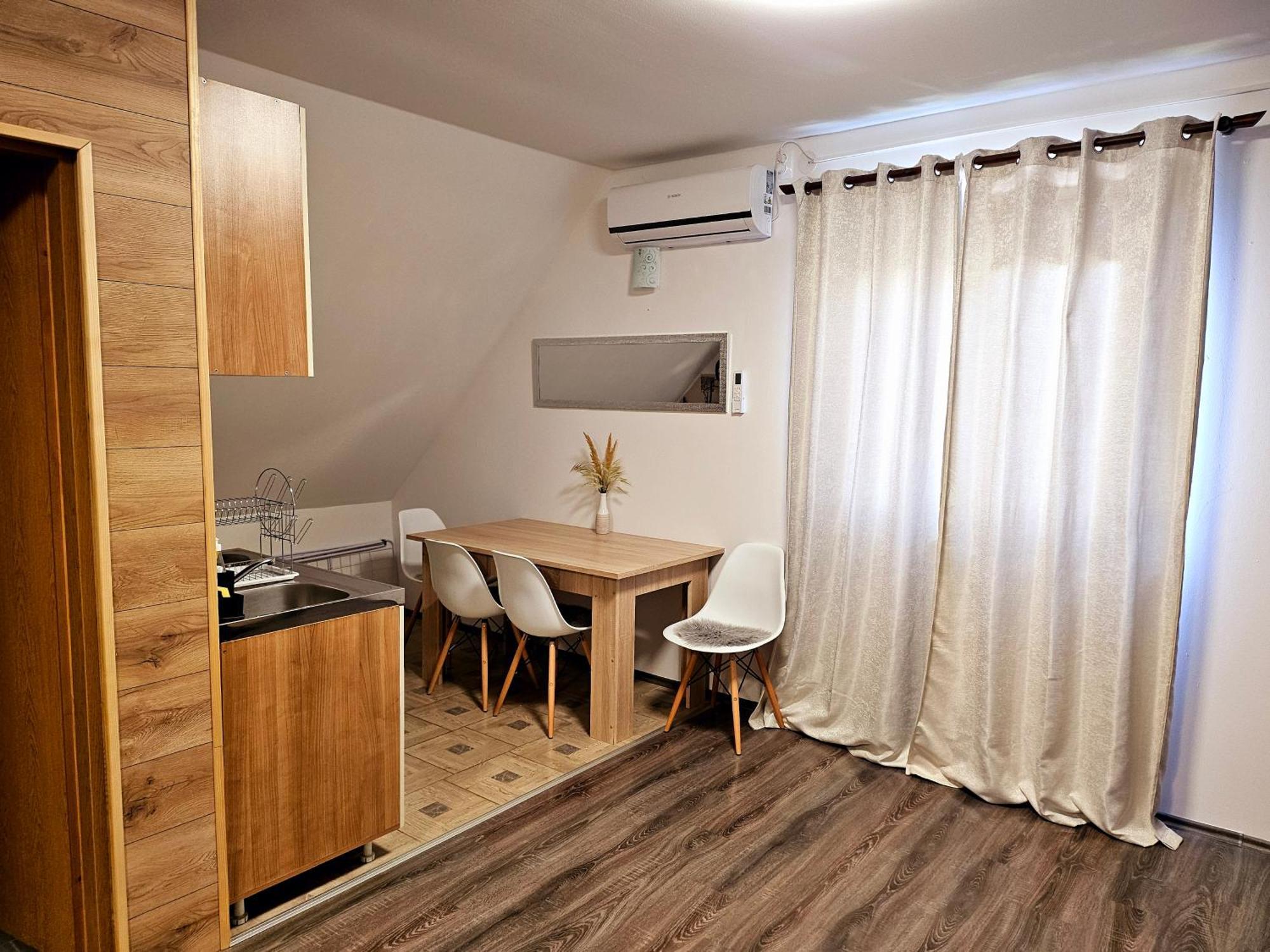Guest House Lisina Poljanak Esterno foto